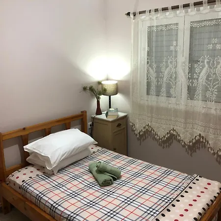 Holiday home σπίτι στην εξοχή